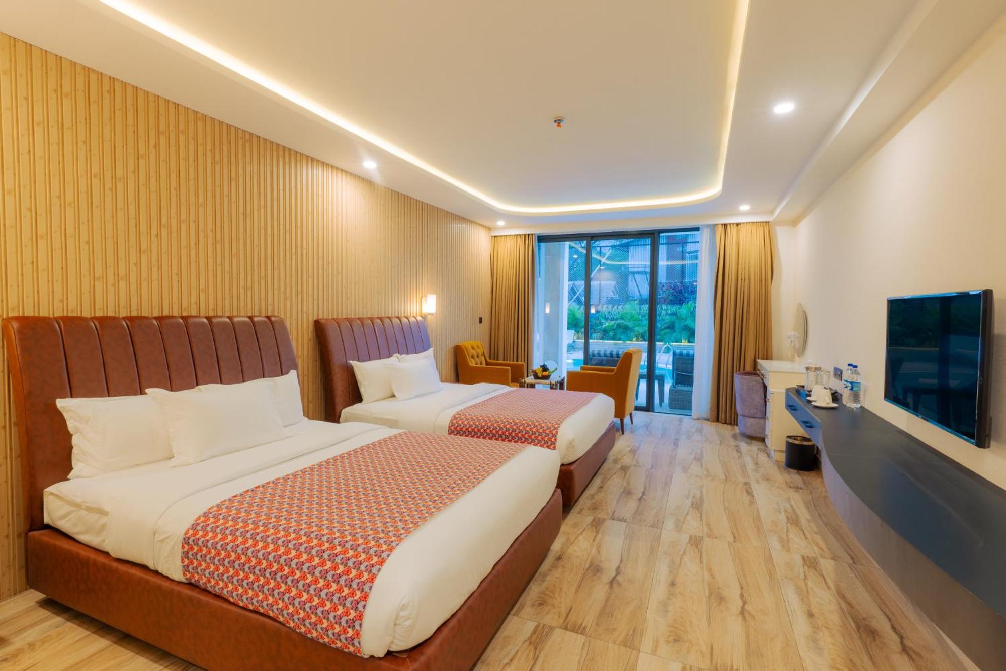 Lake View Resort Pokhara Exterior foto